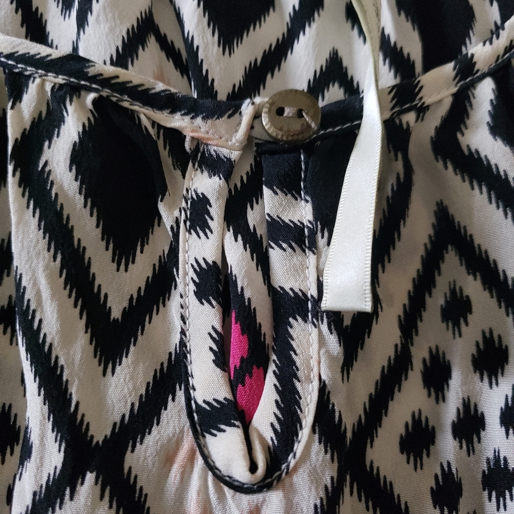 2010s Romper - Picture 4 of 6